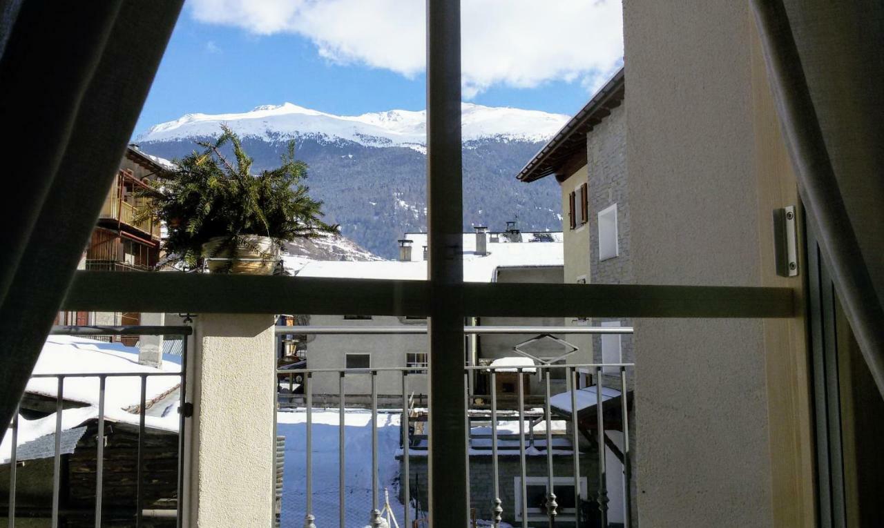 Casa Zebrusius - Bepi&Piera's Suite Valfurva Bagian luar foto